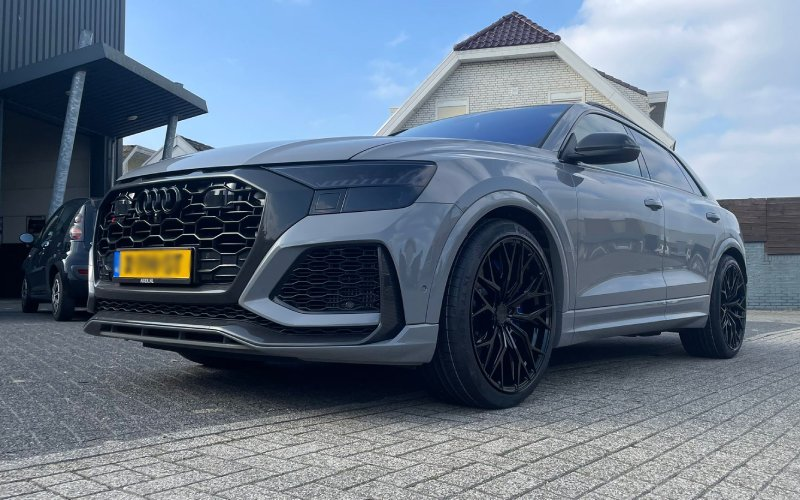 Audi RSQ8 met Concaver Wheels CVR1 (Flow Forged) velgen