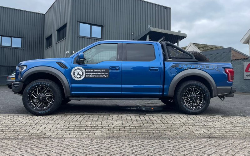 Ford F150 met Fuel Triton velgen