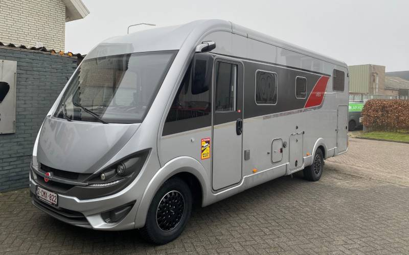 Fiat Ducato met MAK Overland VAN velgen