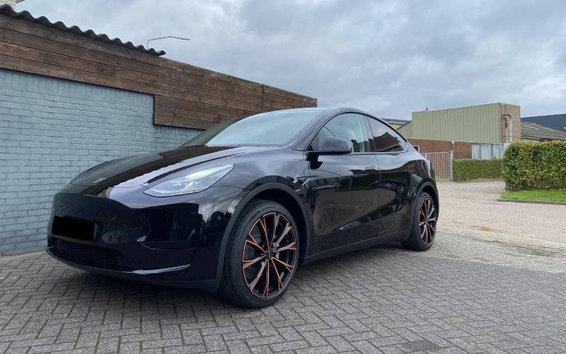 Tesla Model Y met GMP Totale velgen