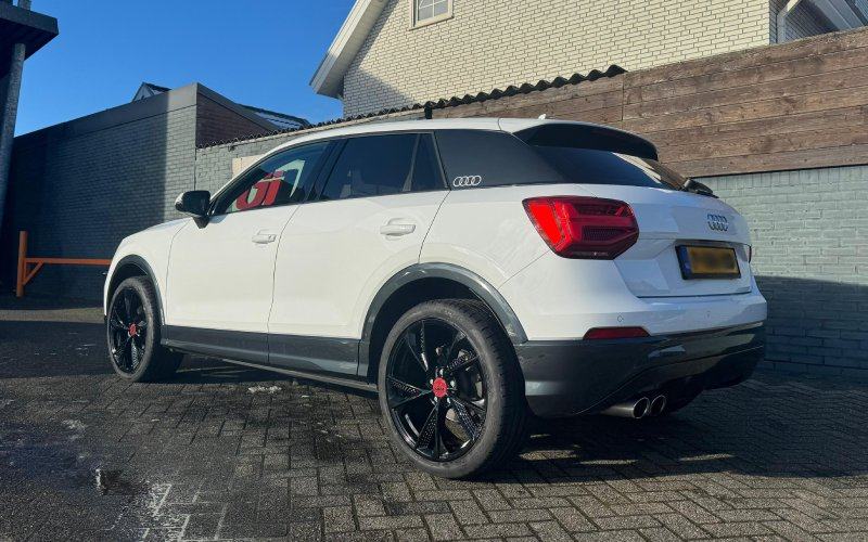 Audi Q2 met MAM RS6 velgen