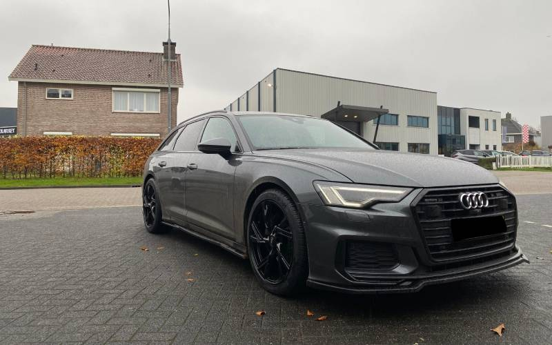 Audi A6 met Tomason AR1 velgen