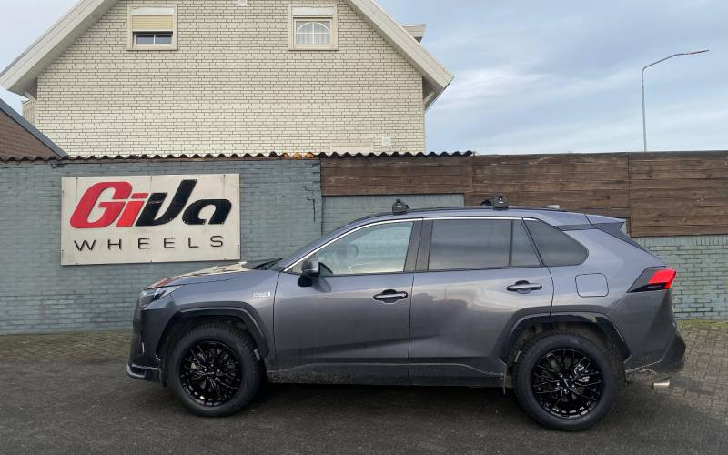 Toyota RAV 4 met Monaco GPX velgen