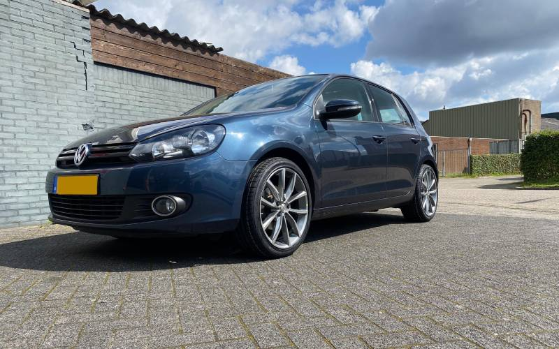 Volkswagen Golf met Autec Astana velgen