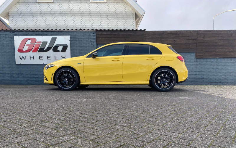 Mercedes-Benz A-Class met MM-Concepts MM05 velgen