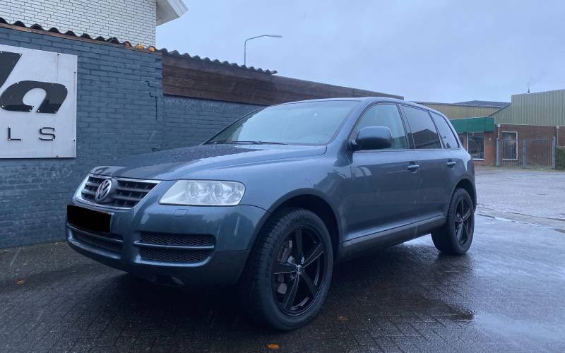 Volkswagen Touareg met Diewe Trina velgen