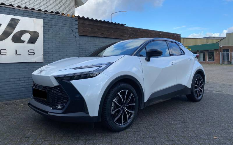 Toyota C-HR met Autec Vidra Vidron velgen