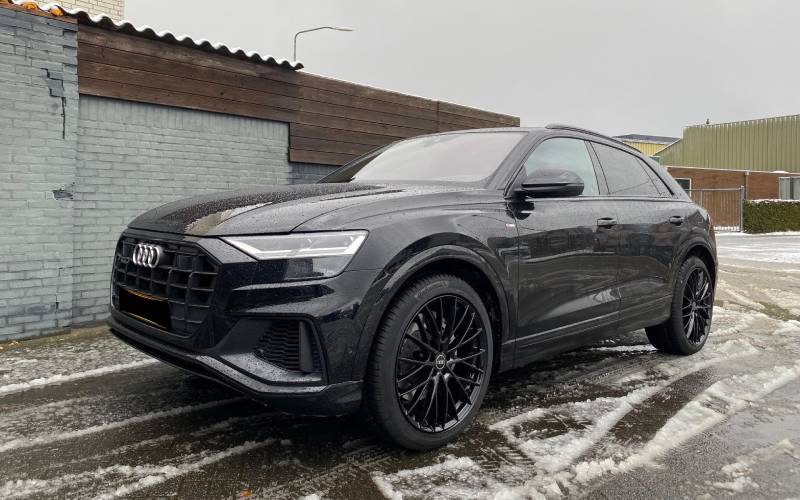 Audi Q8 met MAK Speciale velgen