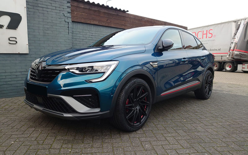 Renault Arkana met Keskin KT20 Future velgen