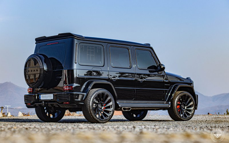 Mercedes-Benz G-Class met Vossen Wheels UV-3 velgen