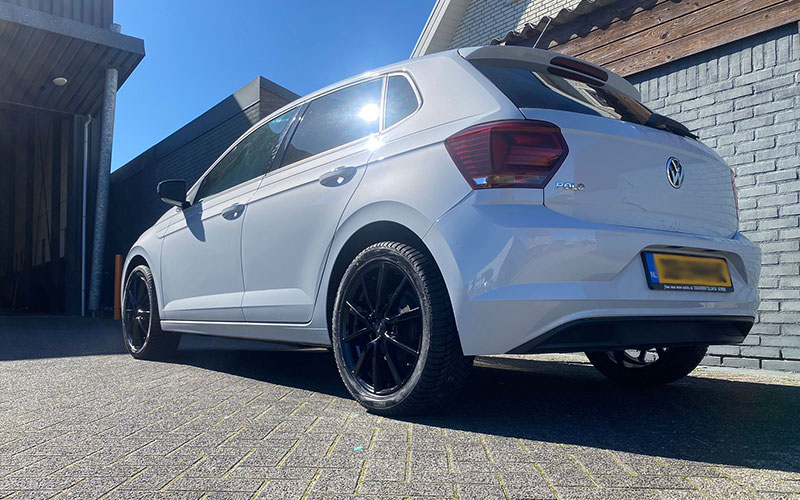 Volkswagen Polo met Platin P95 velgen