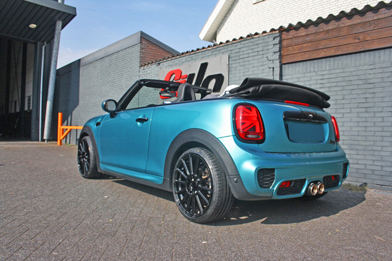 Mini Cooper met Damina Performance DM09 velgen