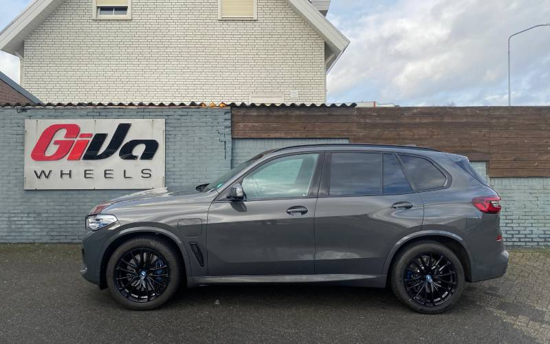 BMW X5 met GMP Sparta velgen