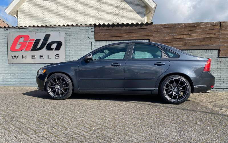 Volvo S40 met Tomason TN25 Super Light velgen