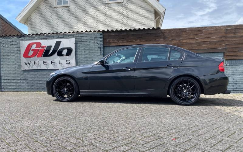 BMW 3-Serie met Romac Vortex velgen