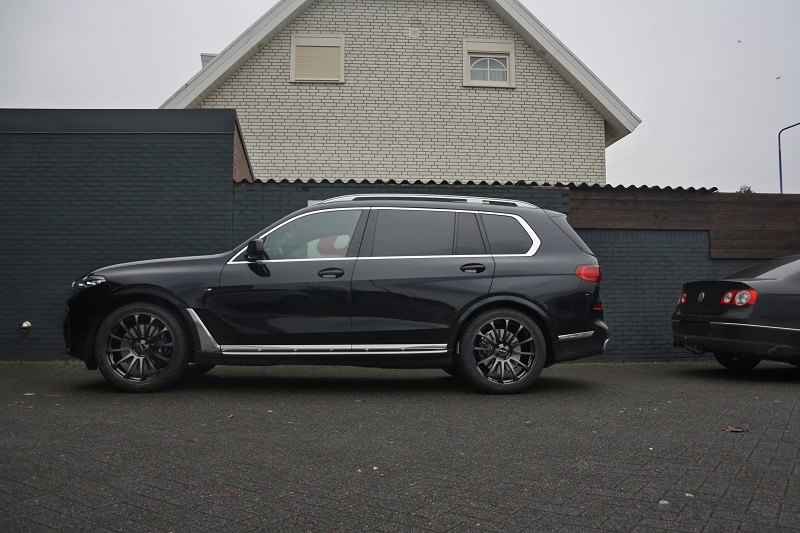 BMW X7 met Monaco Massenet velgen