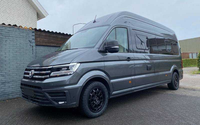 Volkswagen Crafter met Borbet CW7 velgen