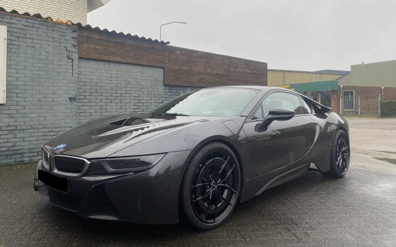 BMW i8 met GMP Energia velgen