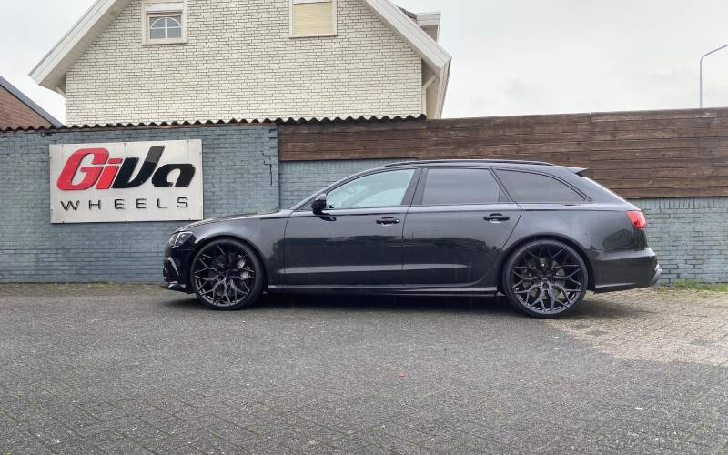 Audi RS6 met Vossen Wheels HF-2 velgen