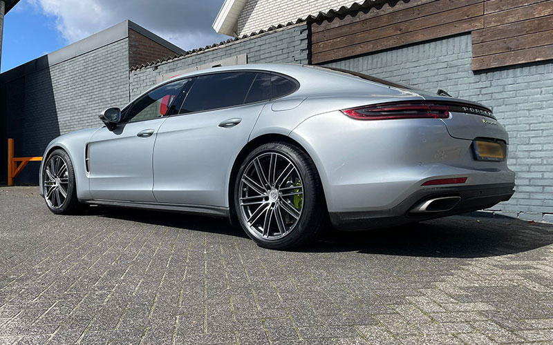 Porsche Panamera met MAK Leipzig velgen