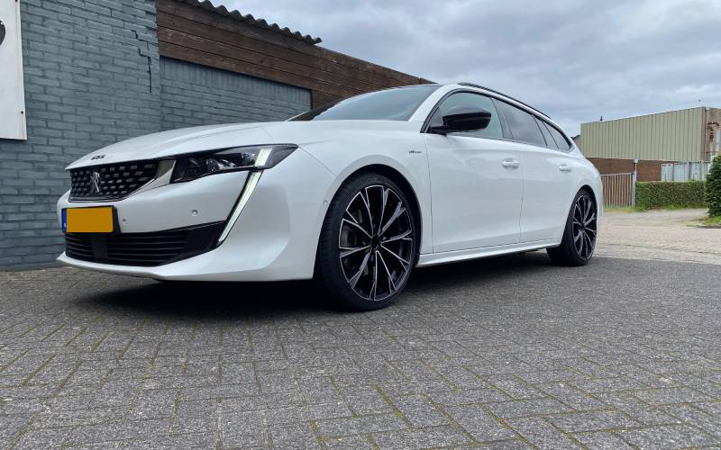 Peugeot 508 met GMP Totale velgen