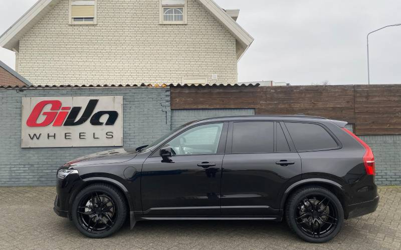 Volvo XC90 met Concaver Wheels CVR3 (Flow Forged) velgen