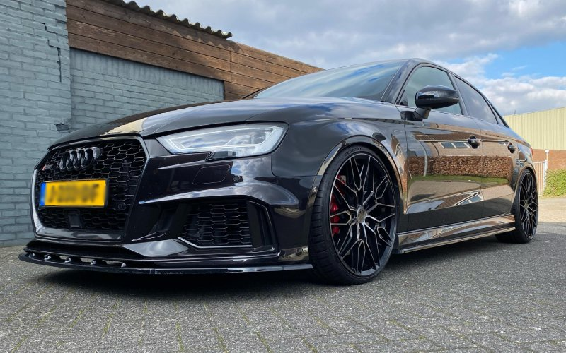 Audi RS3 met Concaver Wheels CVR6 (Flow Forged) velgen