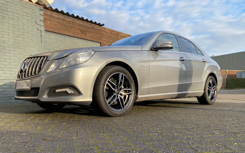 Mercedes-Benz E-Class met GMP Fasten velgen