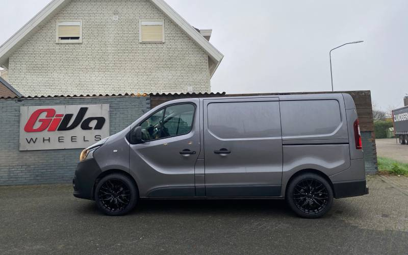 Renault Trafic met 2DRV by Wheelworld WH37 velgen