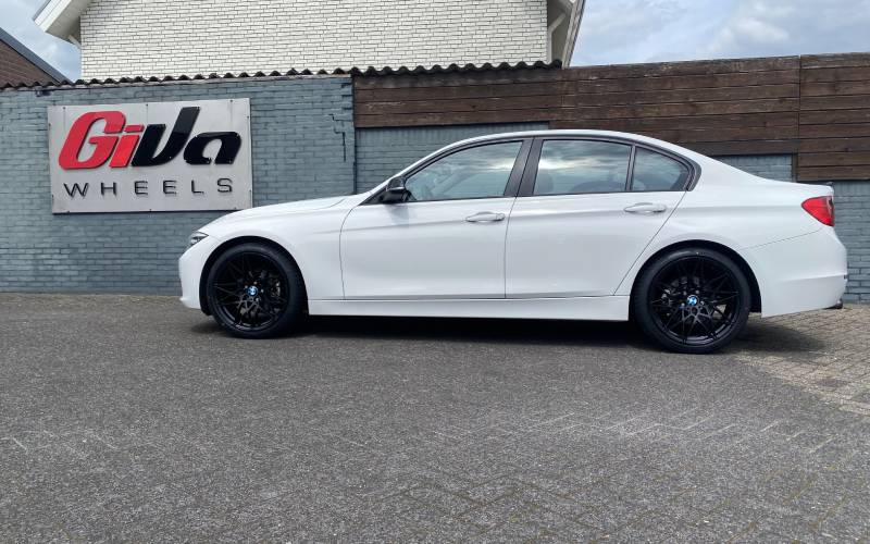 BMW 3-Serie met MAM B2 velgen