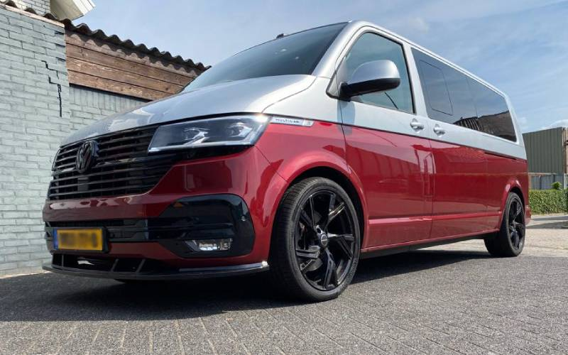 Volkswagen Transporter Multivan met Arcasting Enea velgen