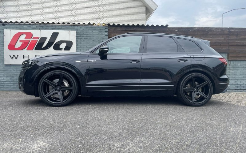 Volkswagen Touareg met mbDesign KV1 velgen