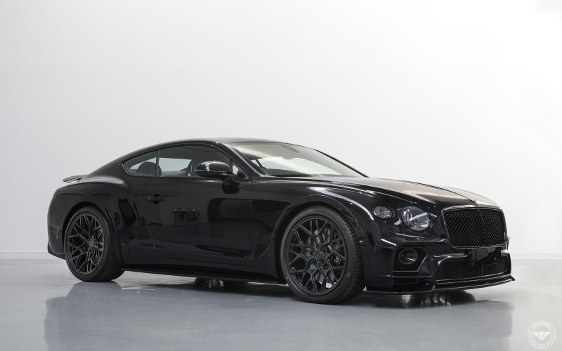 Bentley Continental GT met Vossen Wheels UV-1 velgen