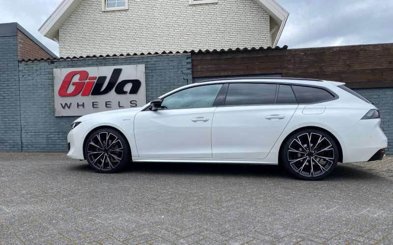 Peugeot 508 met GMP Totale velgen