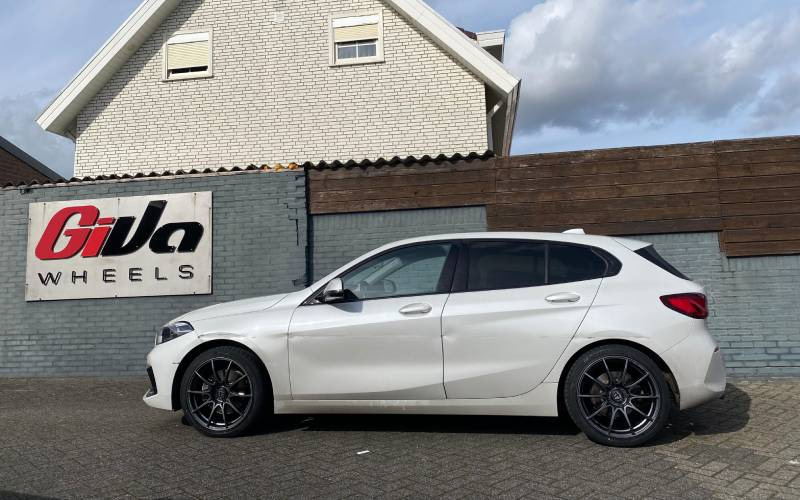 BMW 1-Serie met Tomason TN25 Super Light velgen