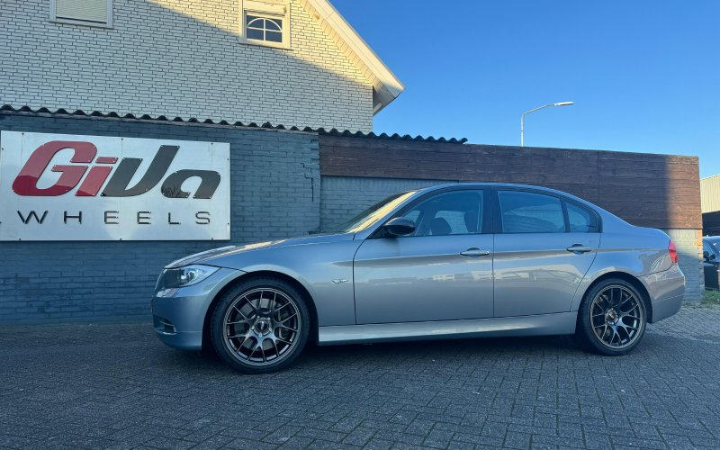 BMW 3-Serie met Apex wheels EC7 velgen