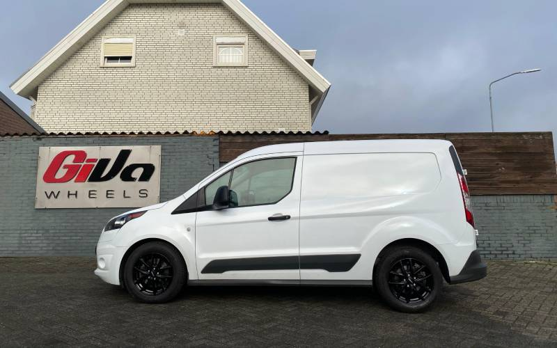 Ford Transit Connect met Monaco CL2 5H velgen