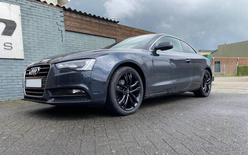 Audi A5 met OXXO Brave velgen