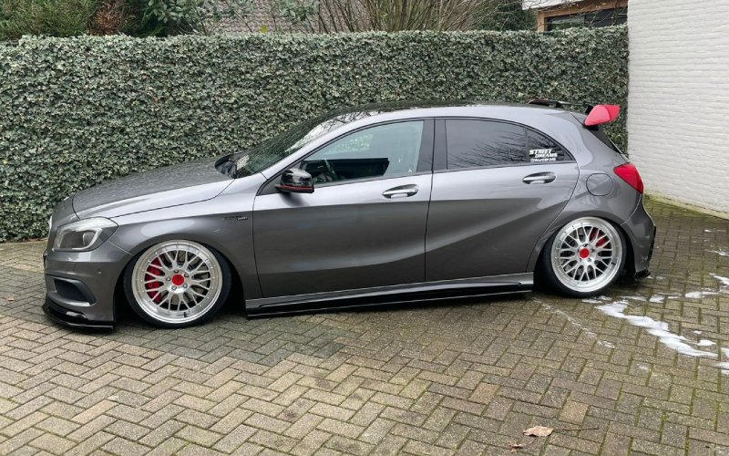 Mercedes-Benz A-Class AMG met mbDesign LV1 velgen