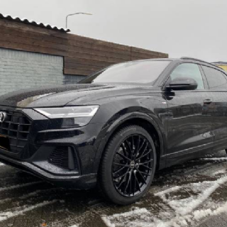 Audi Q8 MAK Speciale