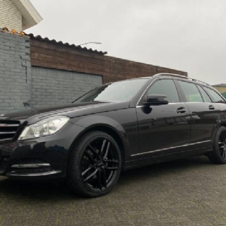 Mercedes-Benz C-Class Dezent TR