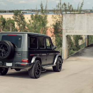 Mercedes-Benz G-Class AMG Vossen Wheels UV-X