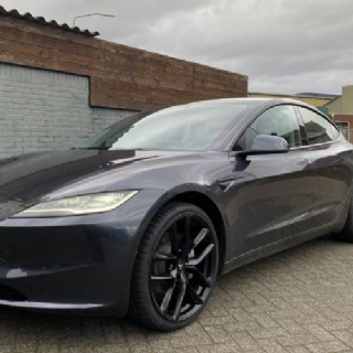 Tesla Model 3 Devoted Wheels Lightning