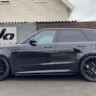 Land Rover Range Rover Sport Niche Gamma