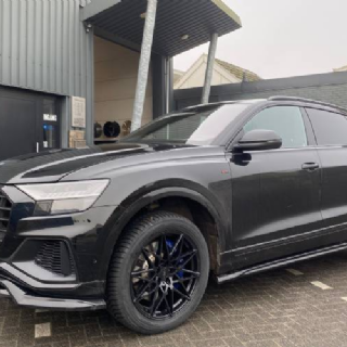 Audi Q8 Axxion AX9 Competition