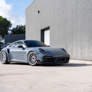 Porsche 911 Vossen Wheels GEN-03