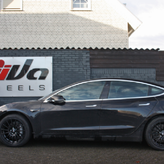 Tesla Model 3 itWheels Sofia